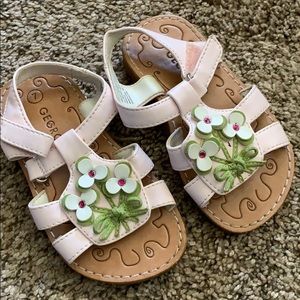 BRAND NEW GIRLS SANDALS